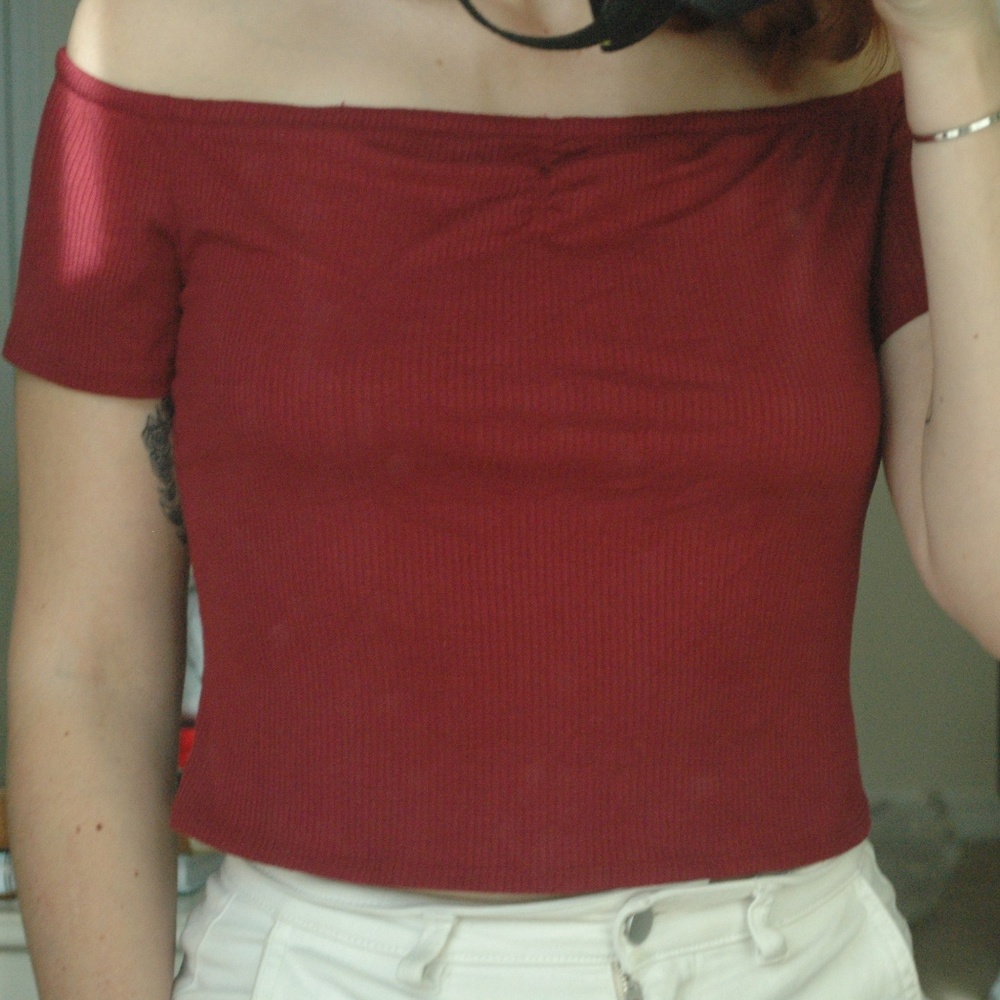 burgundy mossimo off the shoulder top